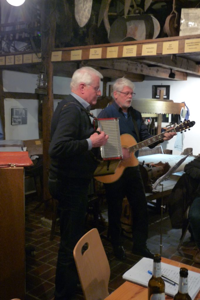 Plattdeutscher Abend - Musik und tolle Stimmung