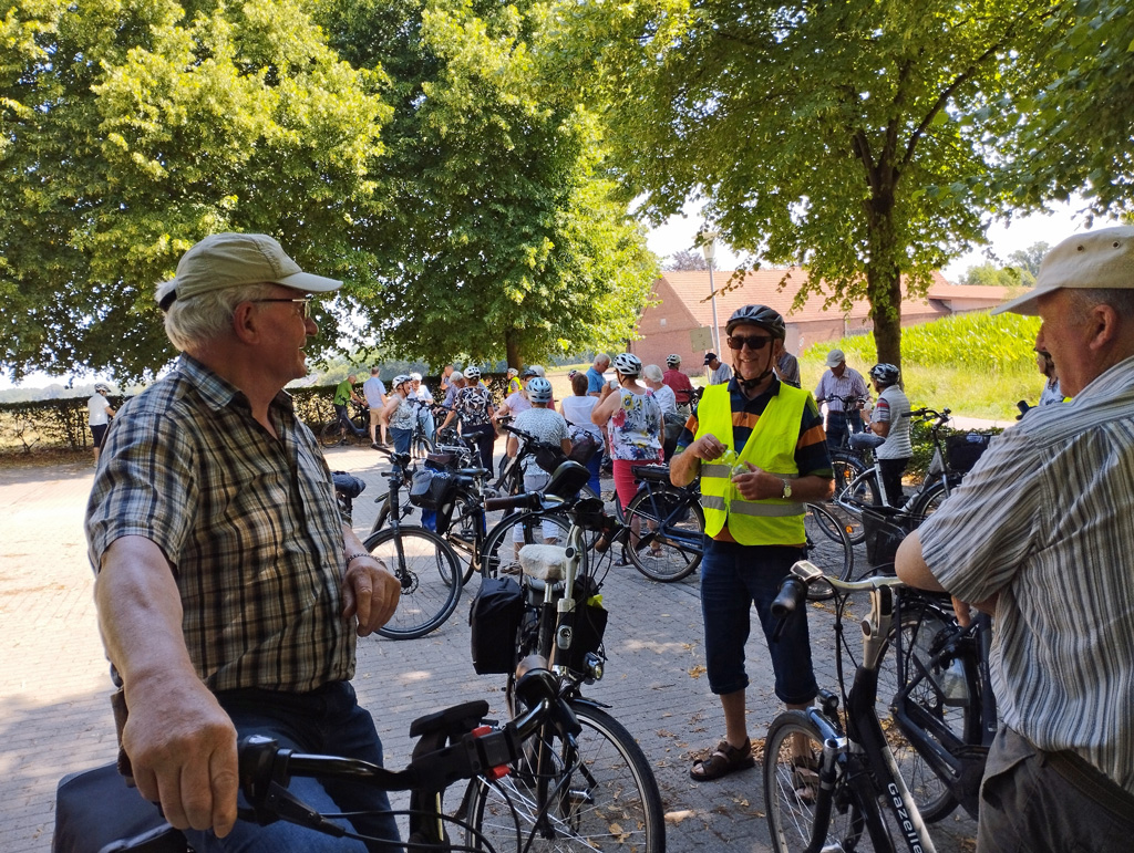 Gelungene Ost-West Radtour des Heimatvereins