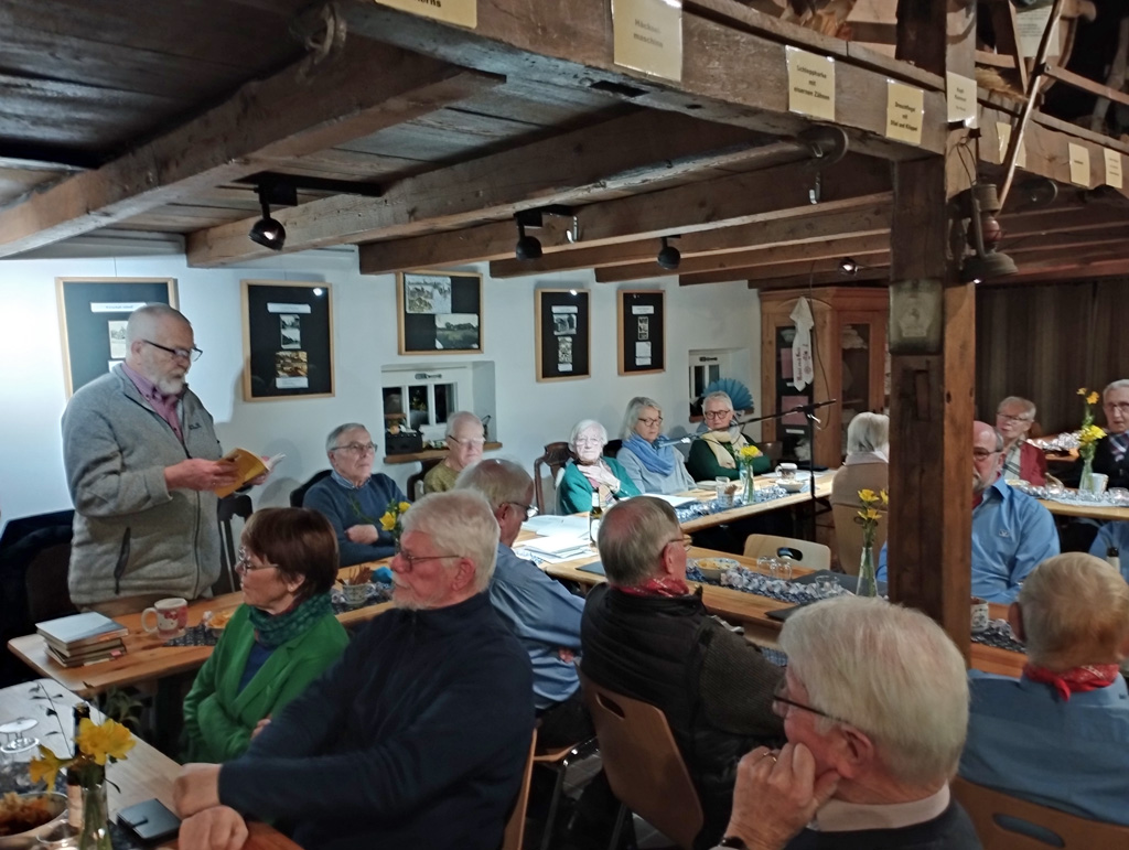 Plattdeutscher Abend im Heimathaus