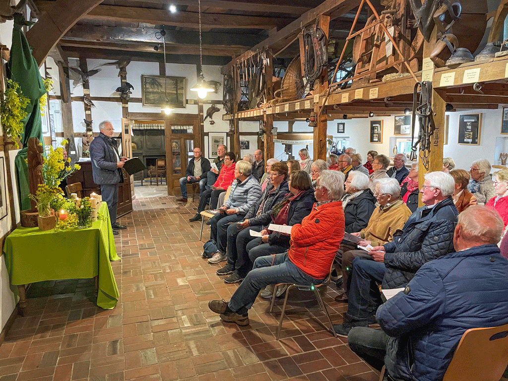 Maiandacht im Heimathaus
