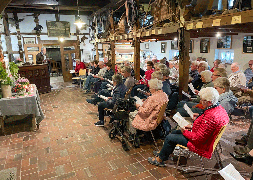 Maiandacht im Heimathaus