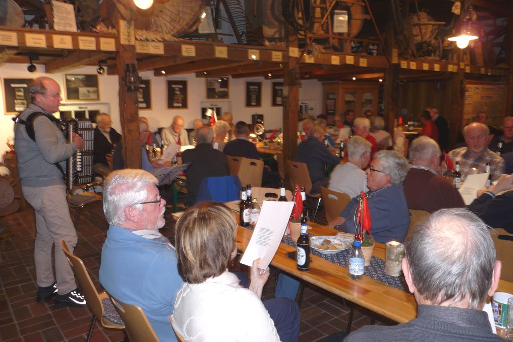 &bdquo;Gl&uuml;cksi&auml;lig Niejoahr&ldquo; gem&uuml;tlicher Plattdeutscher Abend 08.01.2020 im Heimathaus