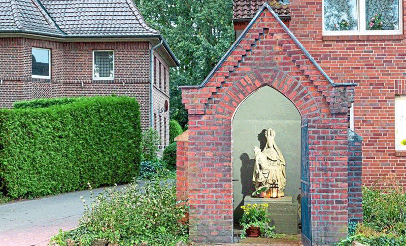 Bildstock am Heimathaus